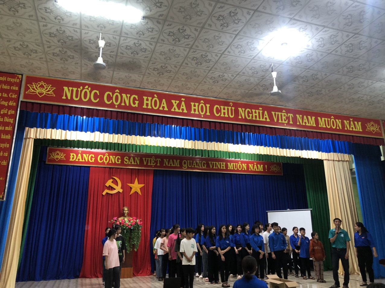 8 Sinh hoạt